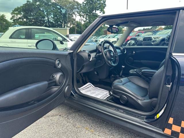 Used 2013 MINI Cooper Hardtop FWD image 12