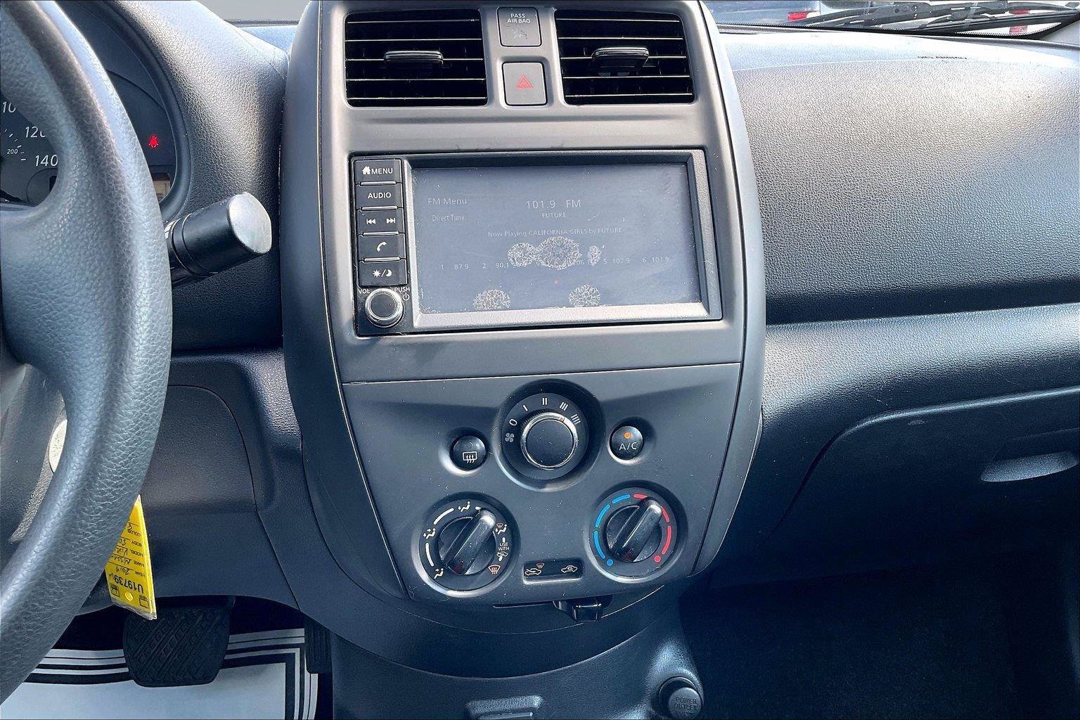 Used 2019 Nissan Versa S Plus FWD image 7