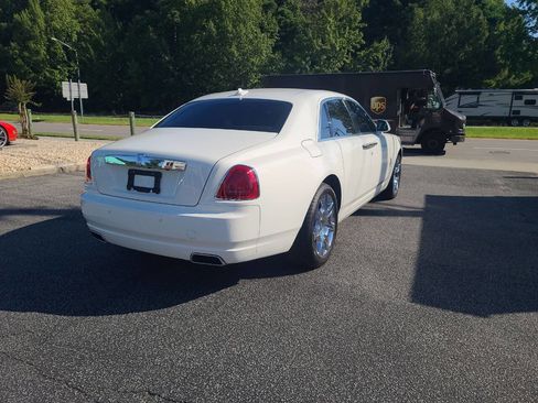 Used 2015 Rolls-Royce Ghost image 7