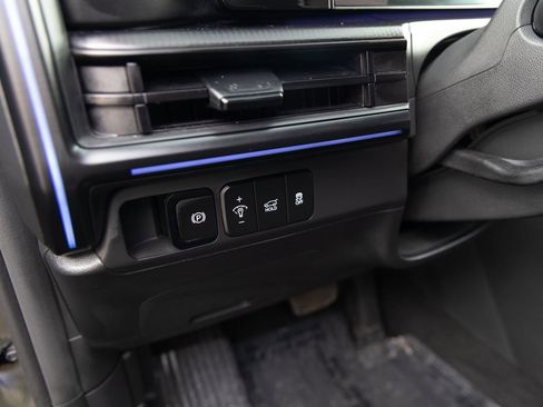 Used 2024 Hyundai Santa Fe Calligraphy AWD/4WD image 15