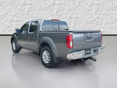 Used 2019 Nissan Frontier SV AWD/4WD image 5
