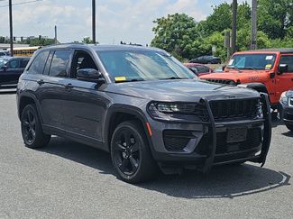 Used 2023 Jeep Grand Cherokee Altitude AWD/4WD video 1