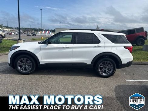 New 2026 Ford Explorer Active w/ Active Comfort Package AWD/4WD image 9
