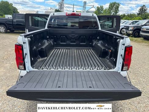Used 2026 Chevrolet Colorado W/T AWD/4WD image 46