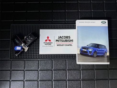 Used 2018 Land Rover Range Rover Sport Supercharged AWD/4WD image 26