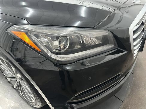 Used 2015 Hyundai Genesis 3.8 w/ Option Group 04 RWD image 10