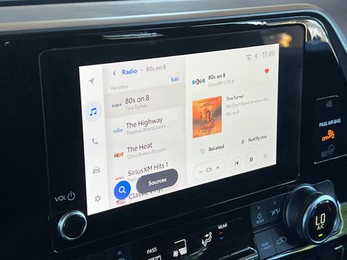 Certified 2024 Toyota Highlander LE image 23