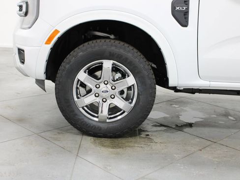 New 2025 Ford Ranger XLT w/ Chrome Accent Package RWD image 21