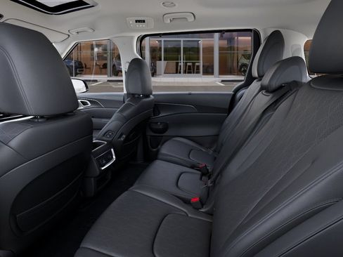 New 2026 Kia Carnival SX w/ SX Dark Edition Package FWD image 19