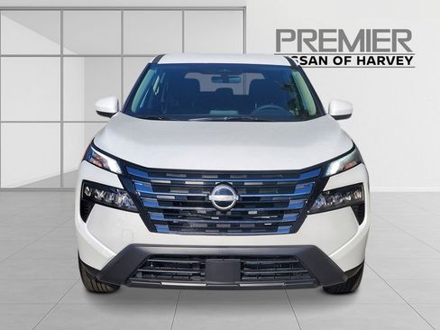 New 2026 Nissan Rogue SV image 8