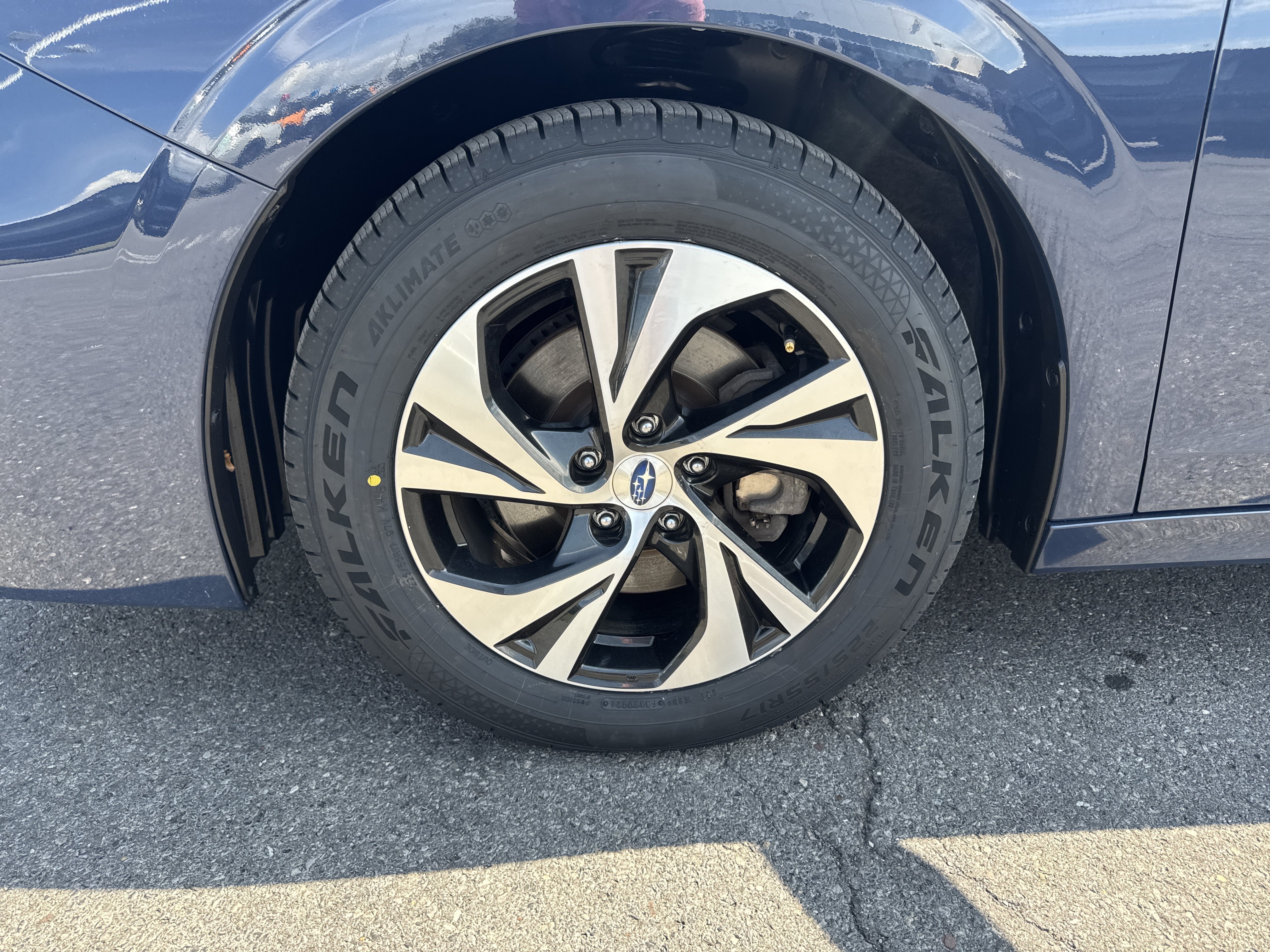 Used 2025 Subaru Legacy Premium AWD/4WD image 11