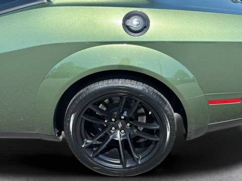 Used 2022 Dodge Challenger R/T Scat Pack RWD image 38