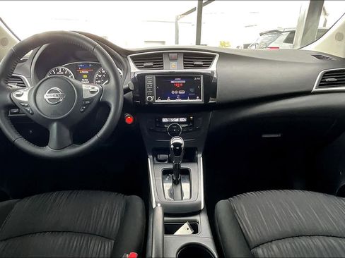 Used 2019 Nissan Sentra SV FWD image 15