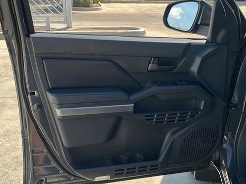 New 2026 Toyota Tacoma SR5 AWD/4WD image 5