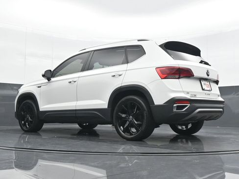 Used 2022 Volkswagen Taos SE image 19