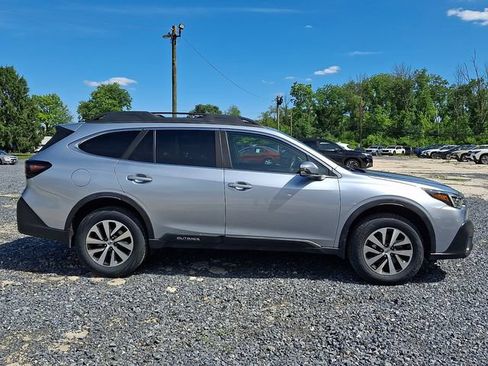 Used 2020 Subaru Outback Premium AWD/4WD image 9