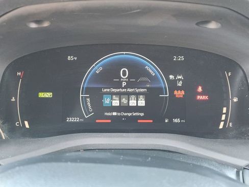 Used 2025 Toyota Camry LE image 13