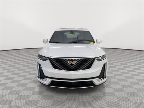 Certified 2023 Cadillac XT6 Premium Luxury w/ LPO, Floor Liner Package image 3