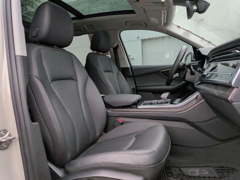 Used 2023 Audi Q7 3.0T Prestige w/ Prestige Package image 35