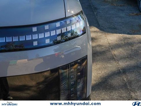 New 2026 Hyundai Ioniq 9 SEL AWD/4WD image 8