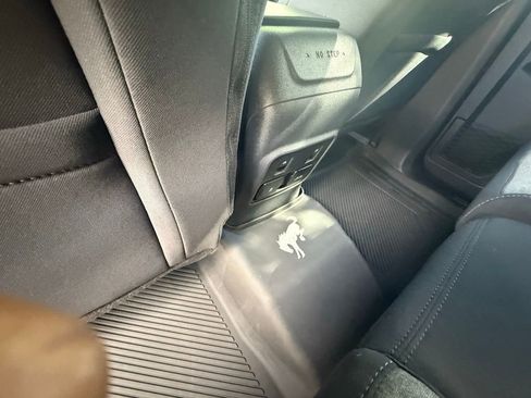 Used 2022 Ford Bronco Big Bend w/ Sasquatch Package image 26