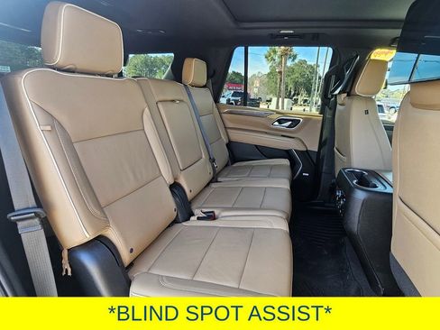 Used 2023 Chevrolet Tahoe Premier image 9