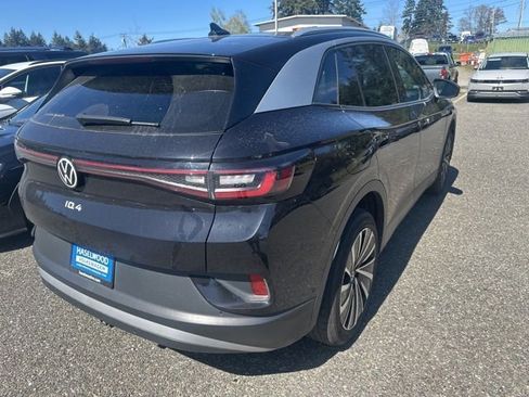 Used 2023 Volkswagen ID.4 Pro S Plus image 3