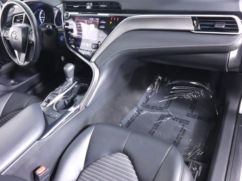 Used 2018 Toyota Camry SE w/ Audio Package FWD image 40