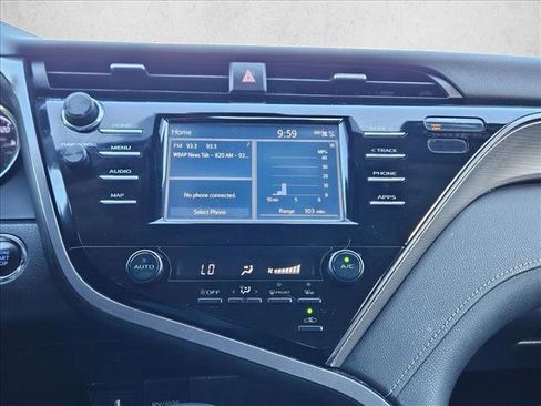 Used 2019 Toyota Camry SE image 13