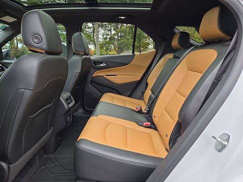 Used 2021 Chevrolet Equinox Premier image 20