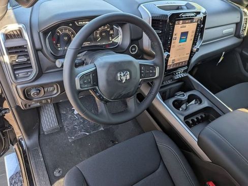 New 2026 RAM 1500 Big Horn AWD/4WD image 11