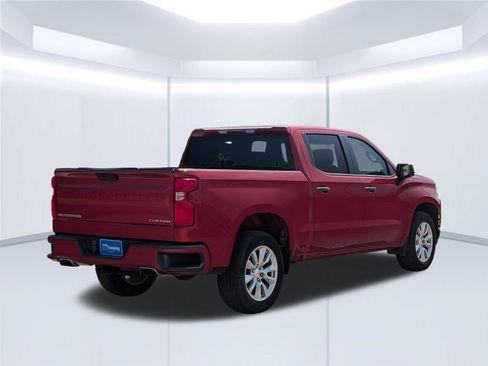 Used 2019 Chevrolet Silverado 1500 Custom w/ Custom Value Package RWD image 6