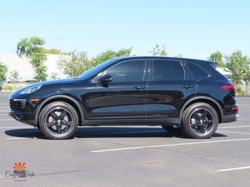 Used 2015 Porsche Cayenne Diesel image 11