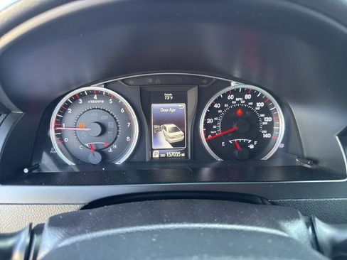 Used 2016 Toyota Camry SE image 21