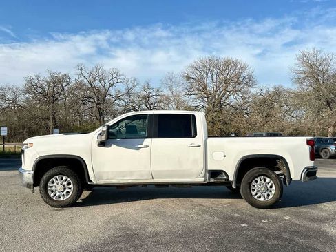 Used 2023 Chevrolet Silverado 2500 LT w/ Convenience Package AWD/4WD image 12