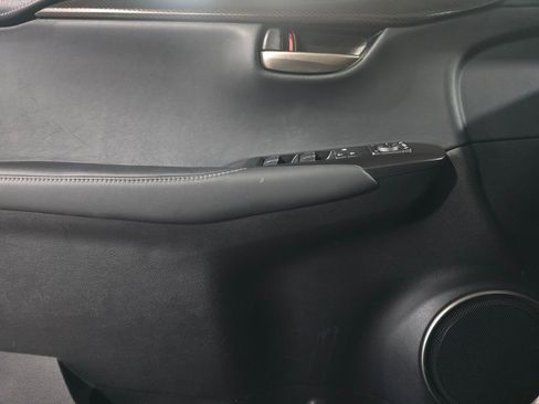 Used 2021 Lexus NX 300 FWD image 12