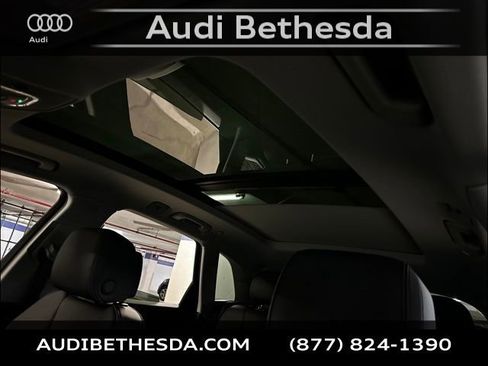 Certified 2025 Audi Q5 2.0T Premium Plus image 30