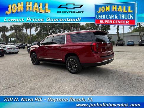 Used 2025 GMC Yukon XL Elevation w/ LPO, Floor Liner Package AWD/4WD image 8