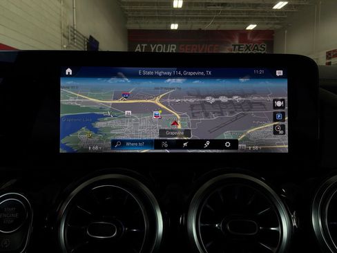 Used 2023 Mercedes-Benz GLA 250 4MATIC image 41