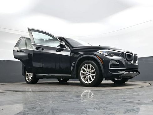 Used 2020 BMW X5 sDrive40i w/ Premium Package image 47