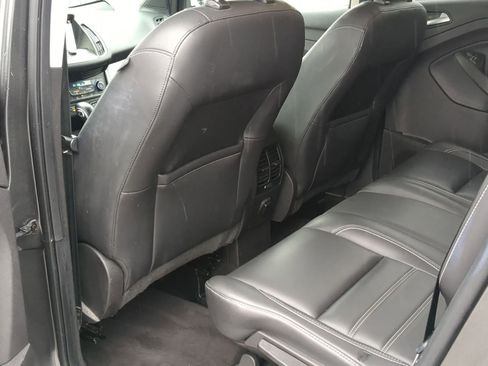 Used 2019 Ford Escape SEL image 21