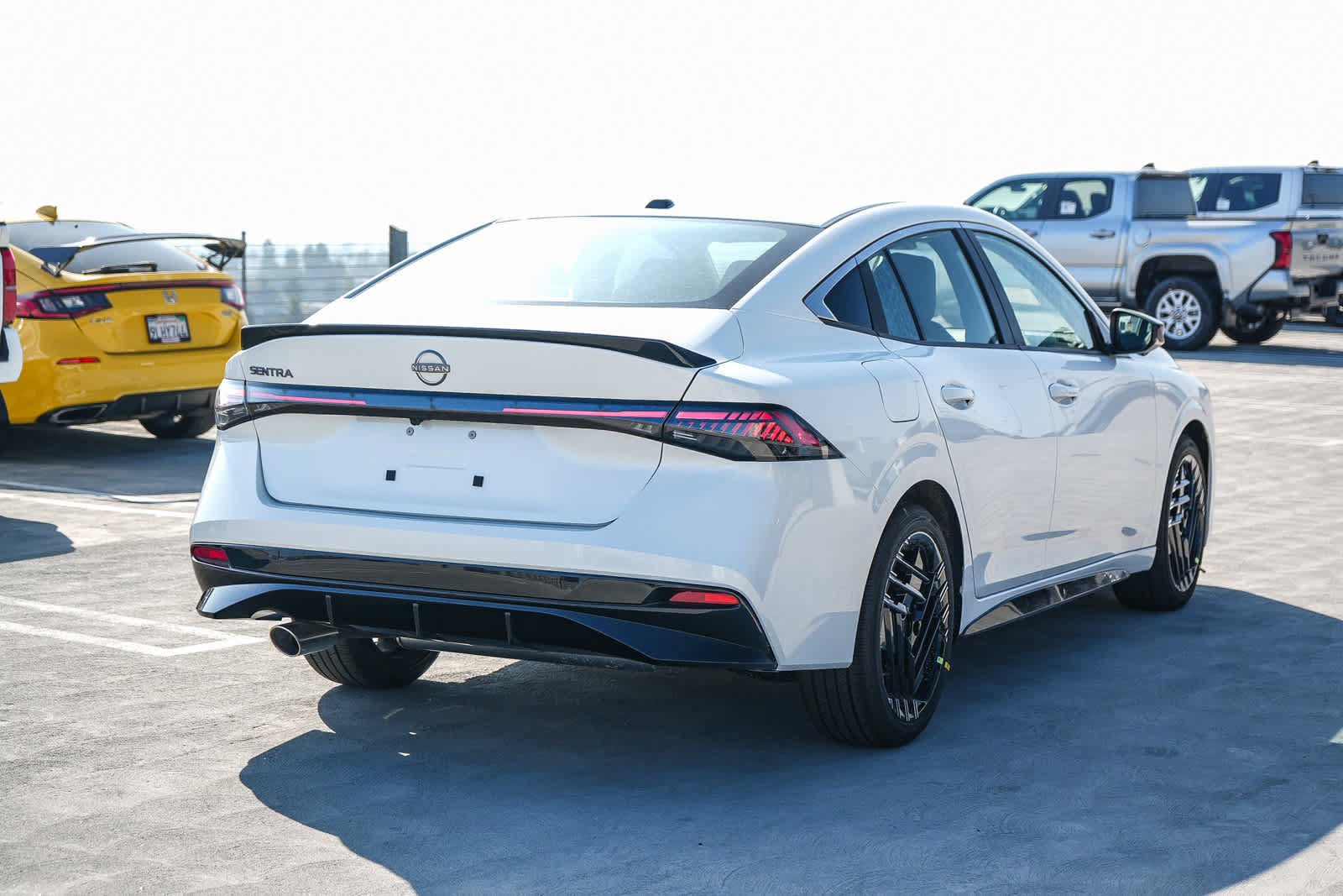New 2027 Nissan Sentra SR w/ SR Premium Package FWD image 6