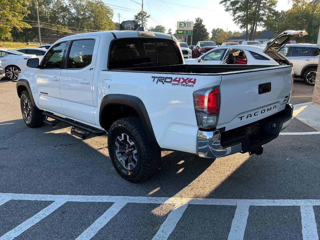 Used 2023 Toyota Tacoma TRD Off-Road AWD/4WD image 3