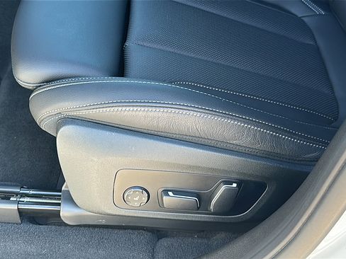 Certified 2024 BMW X3 xDrive30i w/ Premium Package image 15