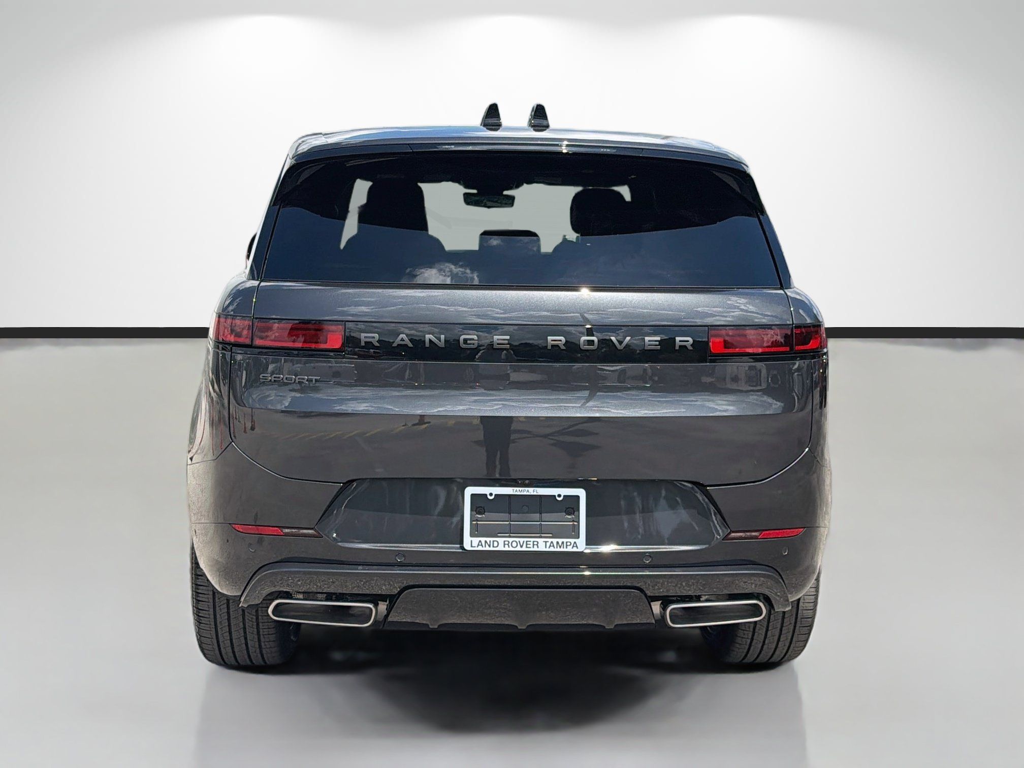 New 2026 Land Rover Range Rover Sport Dynamic SE AWD/4WD image 4