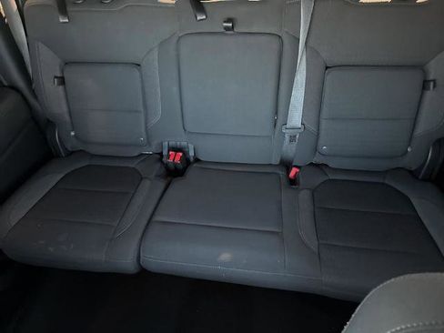 Used 2021 GMC Sierra 1500 Elevation image 13