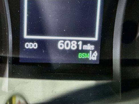 Certified 2024 Toyota Camry SE w/ Cold Weather Package FWD image 4