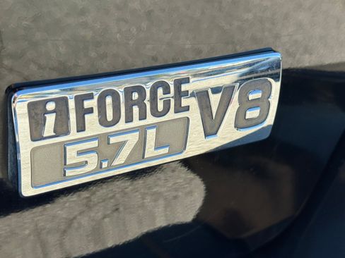 Used 2014 Toyota Sequoia Limited image 28