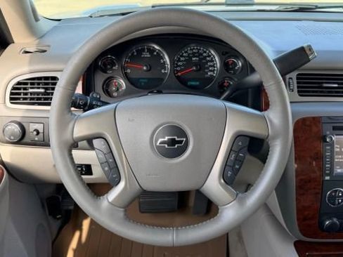 Used 2013 Chevrolet Tahoe LTZ image 34