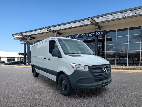 New 2025 Mercedes-Benz Sprinter 2500 image 1